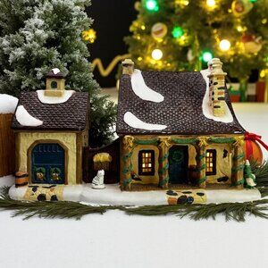Santas Workbench Barnstable Livery Lighted Christmas Village Building - 1999